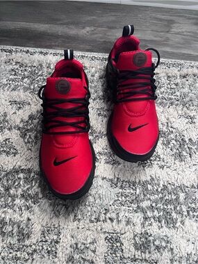 Nike Women's Athletic customized Sneakers